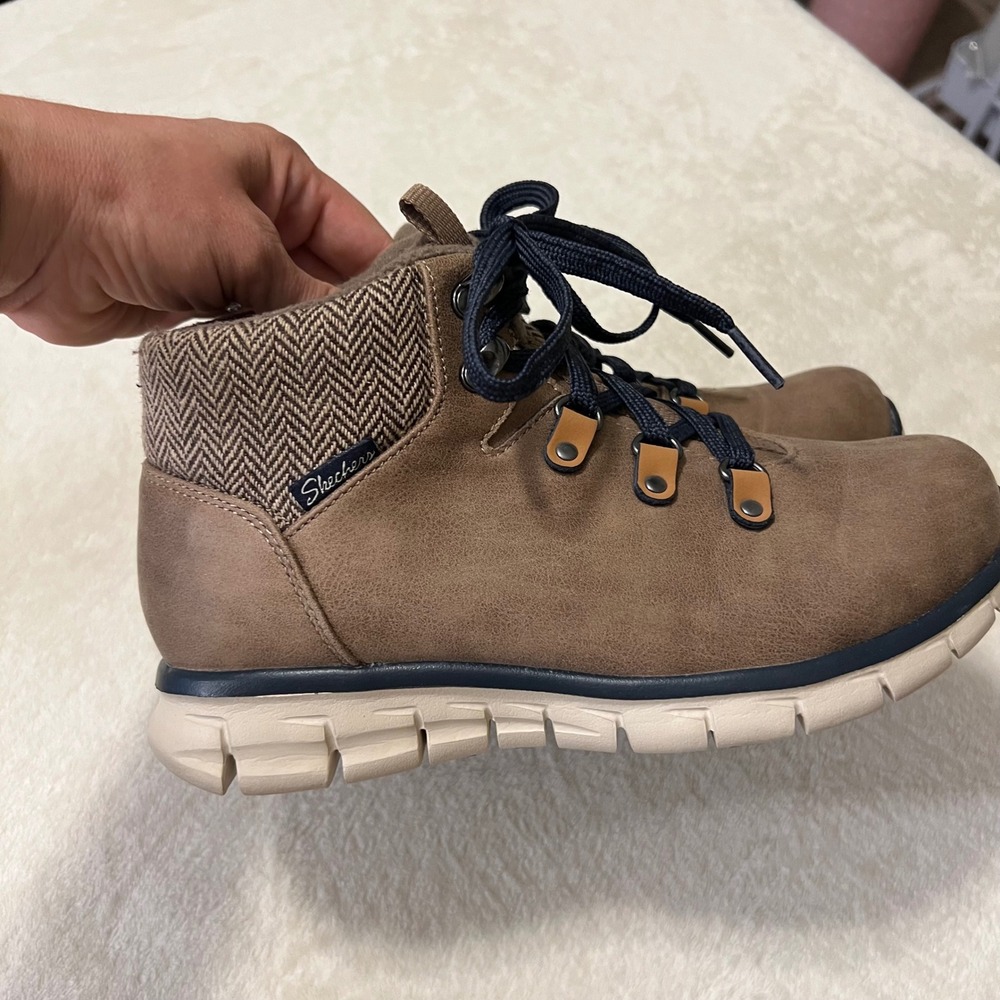 Skechers Womens Synergy Cold Daze Ankle Boots Faux Fur Herringbone Tan Size 7 - Picture 3 of 6